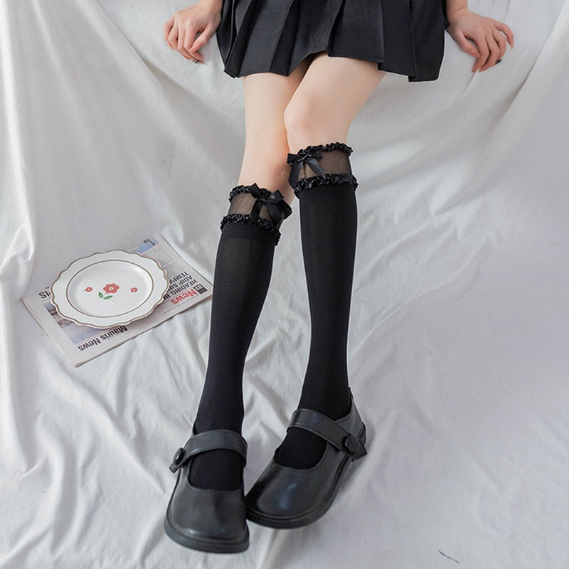 Prodotti Calzini al ginocchio a coscia alta in pizzo bianco e nero Lolita Calze da donna stile college giapponese in pizzo a tubo lungo carino