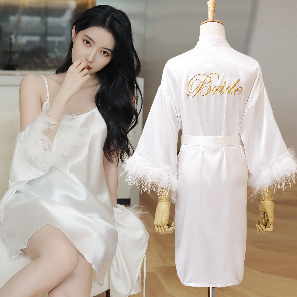 Prodotti Nuovo stile Kimono Robe Women Nightwear Satin Bride Damigella d'onore Abito da sposa Accappatoio Intimo Lingerie Summer Sleepwear