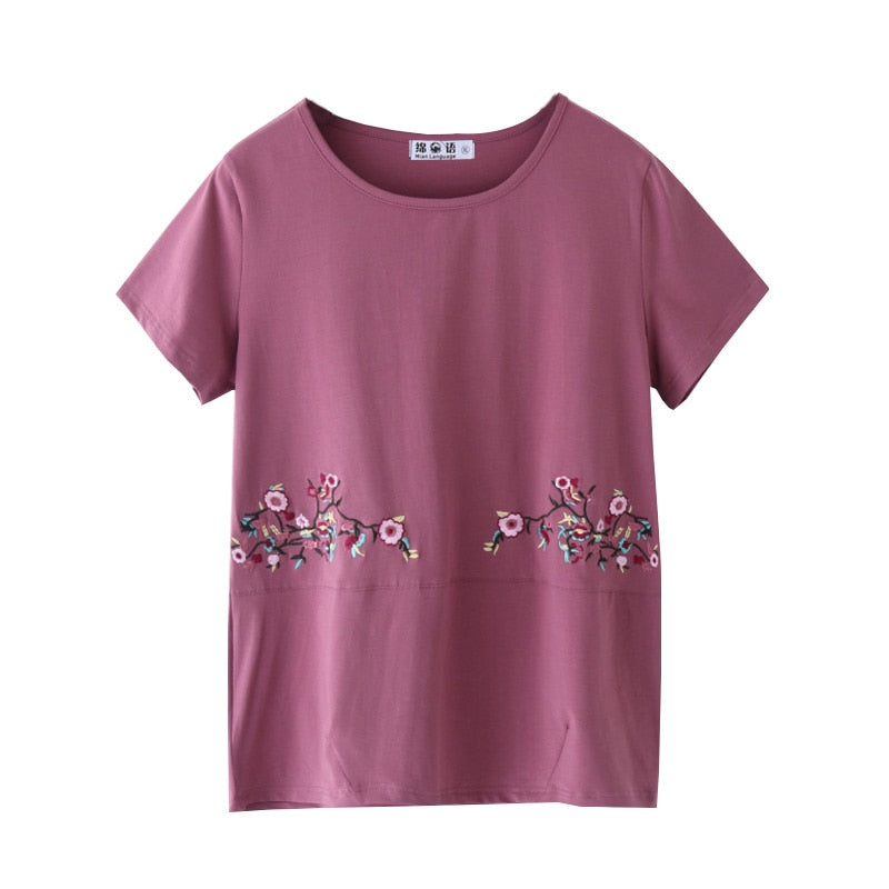 Prodotti T-shirt da donna in cotone estivo Top manica corta T-shirt con fiori ricamati casual O collo da donna Soft Top 4XL