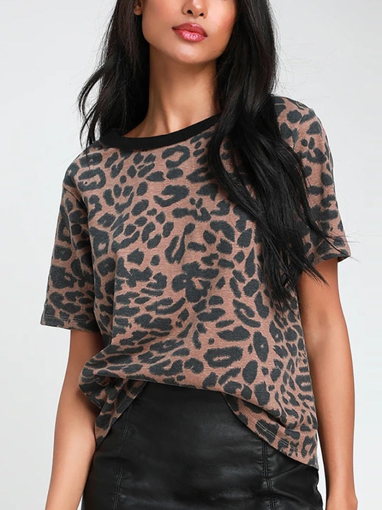 Aachoae Estate Delle Donne Del Leopardo T Shirt O Collo Moda Femminile Maglietta Manica Corta Allentato Casa Delle Signore Tee Magliette E Camicette Mujer Camisetas S-XL