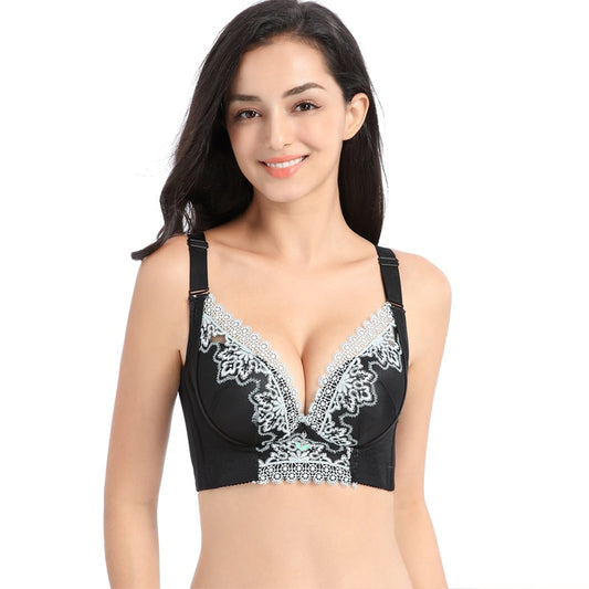 Il ricamo del reggiseno sexy di grandi dimensioni della tazza BCDE ha raccolto la biancheria femminile del merletto della tazza di grandi dimensioni del reggiseno