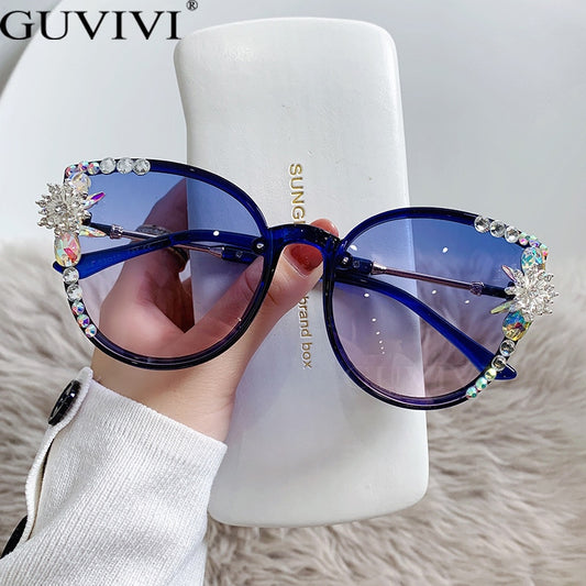 Luxury Crystal Flower Decor Occhiali da sole Vintage Cat Eye Party Eyewear Sparkling Rhinestone Gradient Color Oversize Shades UV400